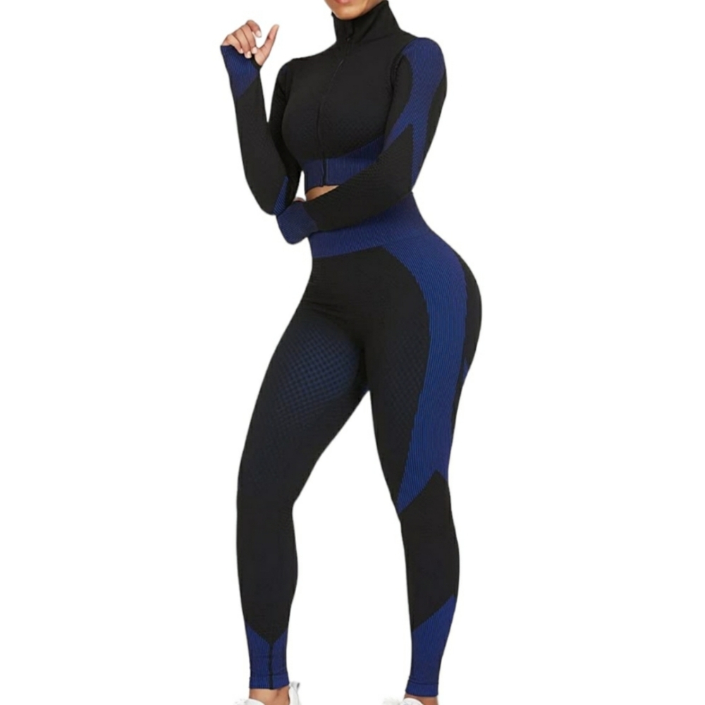 84.) Black & Blue 2pc set